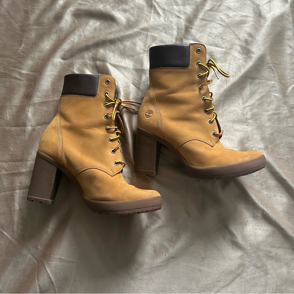 Timberland Women's Allington Lace-Up 6-Inch Boots